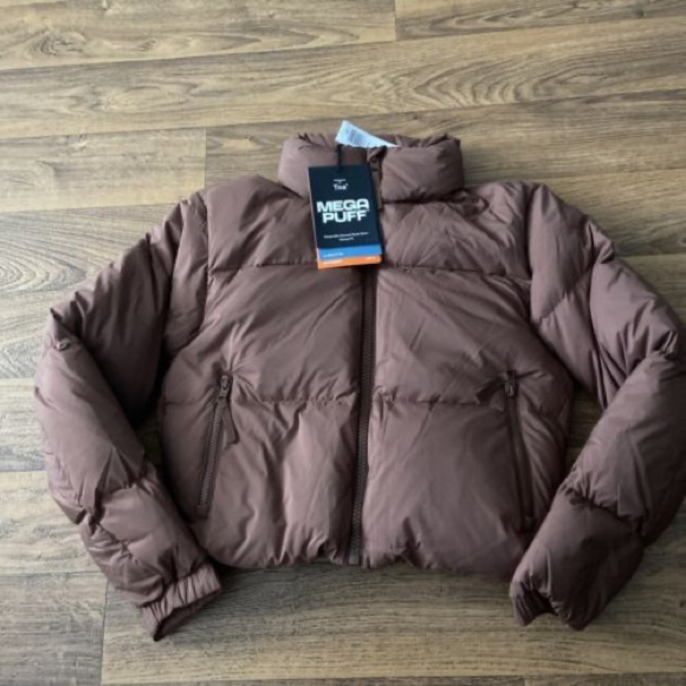 SOLD!!! Aritzia mega puff in brown
